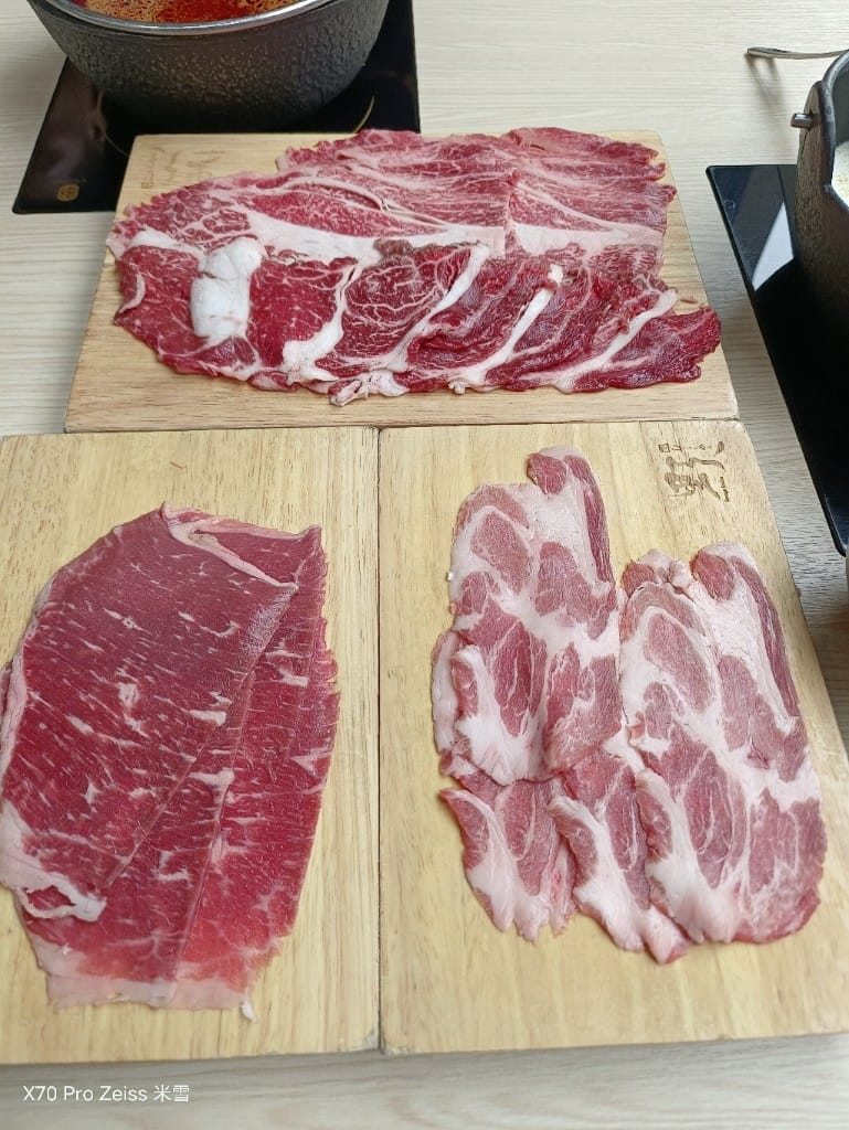 【林口美食】野人Shabu冷藏熟成高級肉火鍋,單點轉吃到飽開箱❤️ - 第13張圖 【林口美食】野人Shabu冷藏熟成高級肉火鍋,單點轉吃到飽開箱❤️