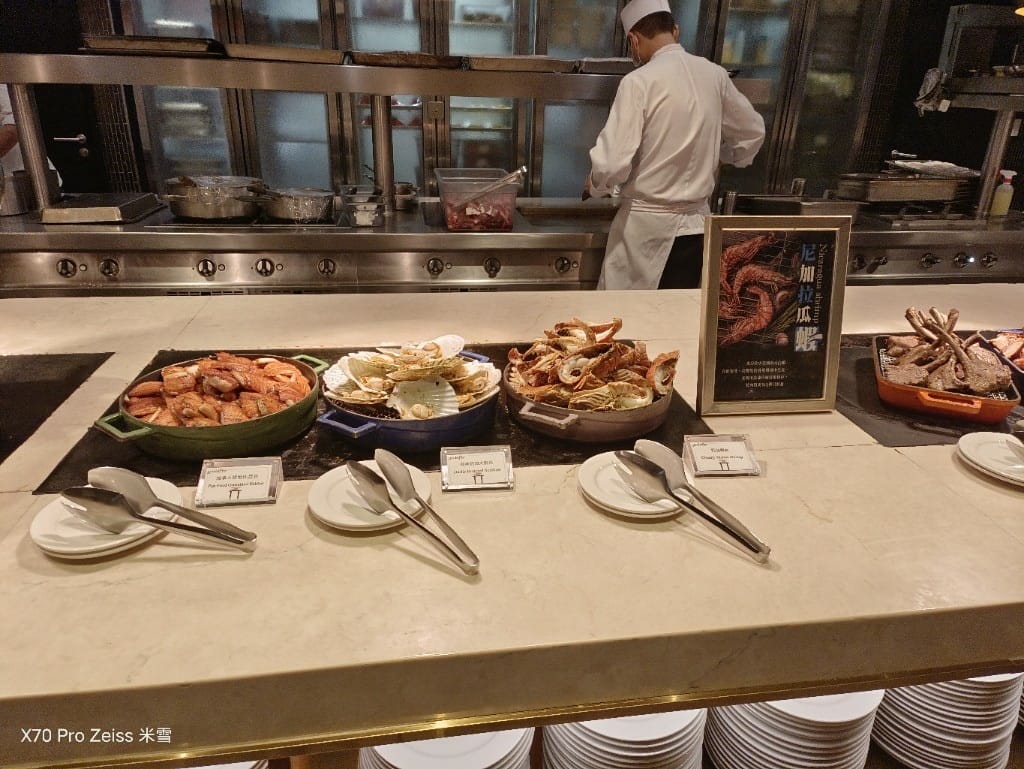 【台北吃到飽】美福彩匯午餐31訪，金卡會員買一送一❤️
