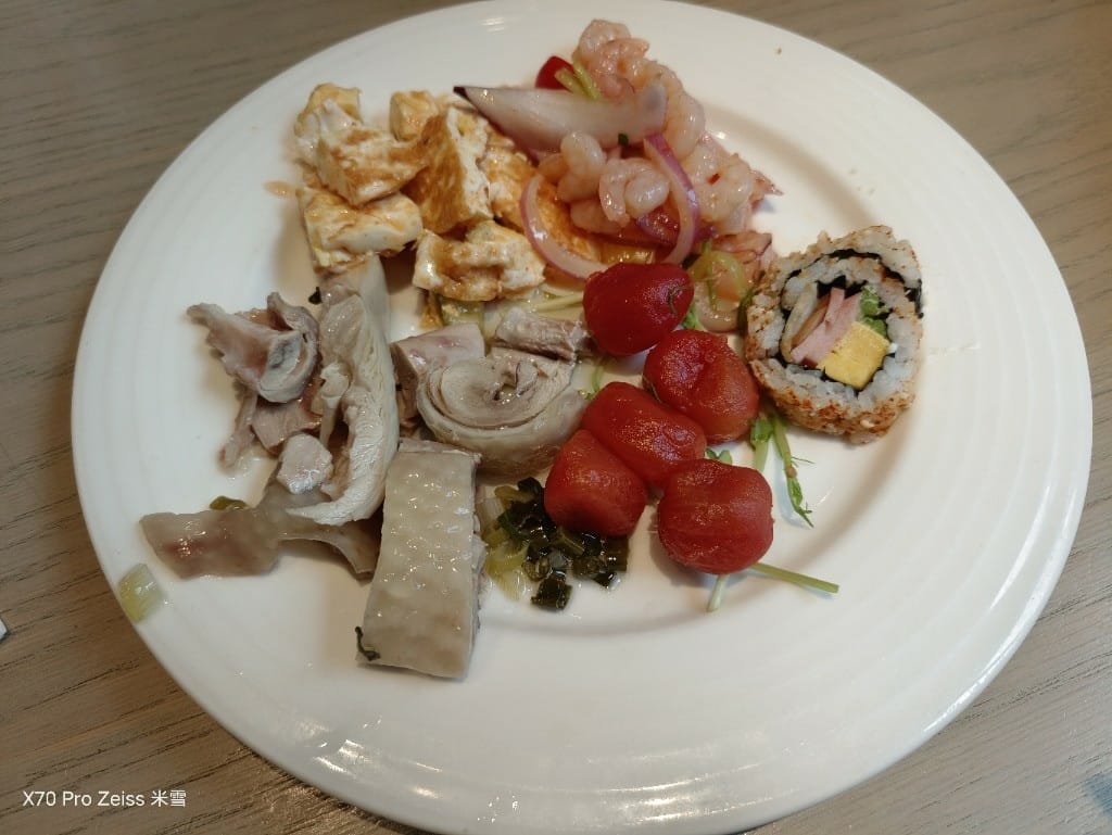 【板橋吃到飽】新板希爾頓悅市集，六月開始威靈頓牛排吃到飽❤️