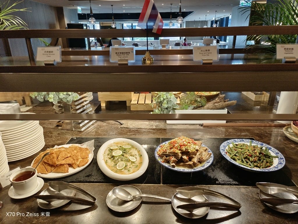 【板橋吃到飽】新板希爾頓悅市集，六月開始威靈頓牛排吃到飽❤️