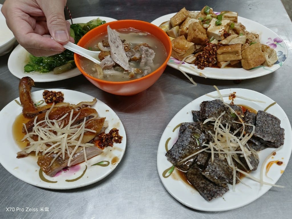 【新莊美食】鴨肉大王之家，中平路最夯的那碗麵❤️