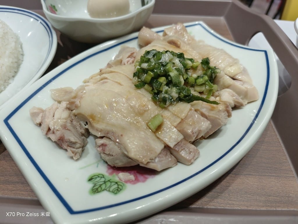 【新莊美食】好吃雞海南雞飯新莊新泰店，軟嫩好吃的平價海南雞飯2訪❤️