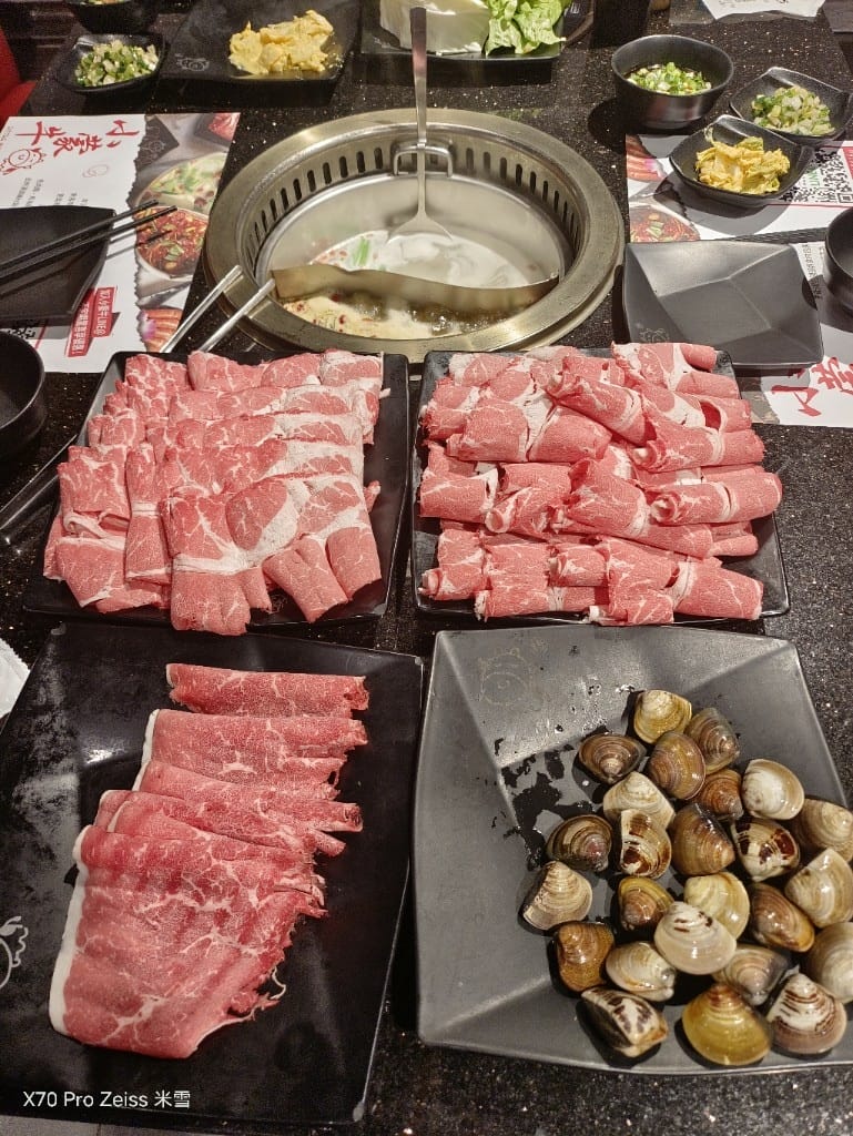 【台北吃到飽】小蒙牛頂級麻辣養生鍋西門店再訪❤️ - 第12張圖 【台北吃到飽】小蒙牛頂級麻辣養生鍋西門店再訪❤️