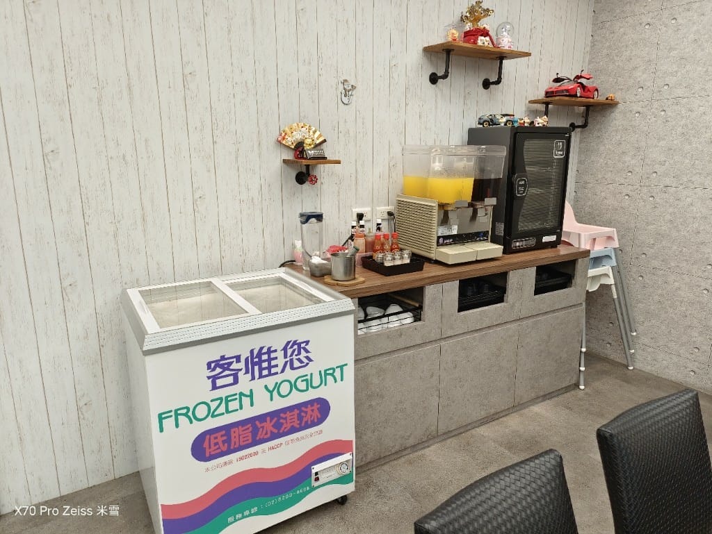 【新莊美食】樂陽牛排館，再訪不到$200的平價好吃牛排館，還有酥皮濃湯哦！