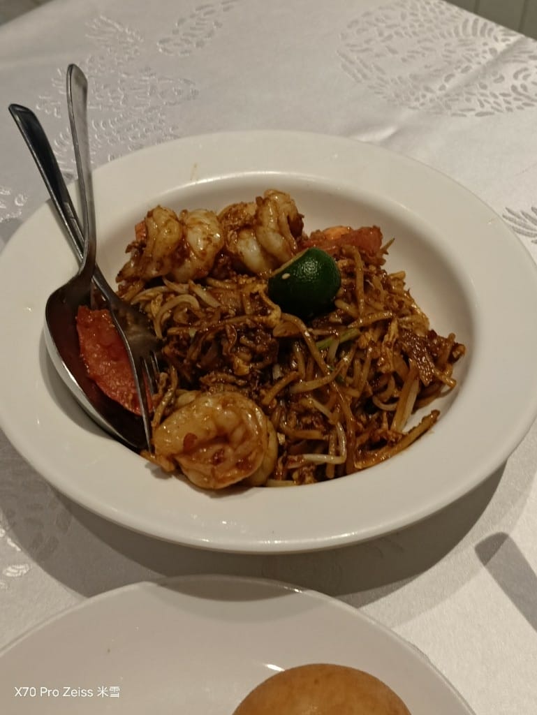 【新加坡美食】Long Beach ROBERTSON QUAY，必吃的辣椒螃蟹❤️