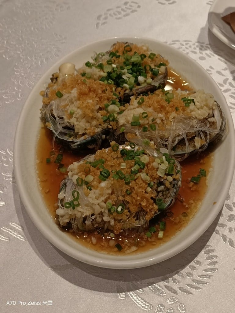 【新加坡美食】Long Beach ROBERTSON QUAY，必吃的辣椒螃蟹❤️
