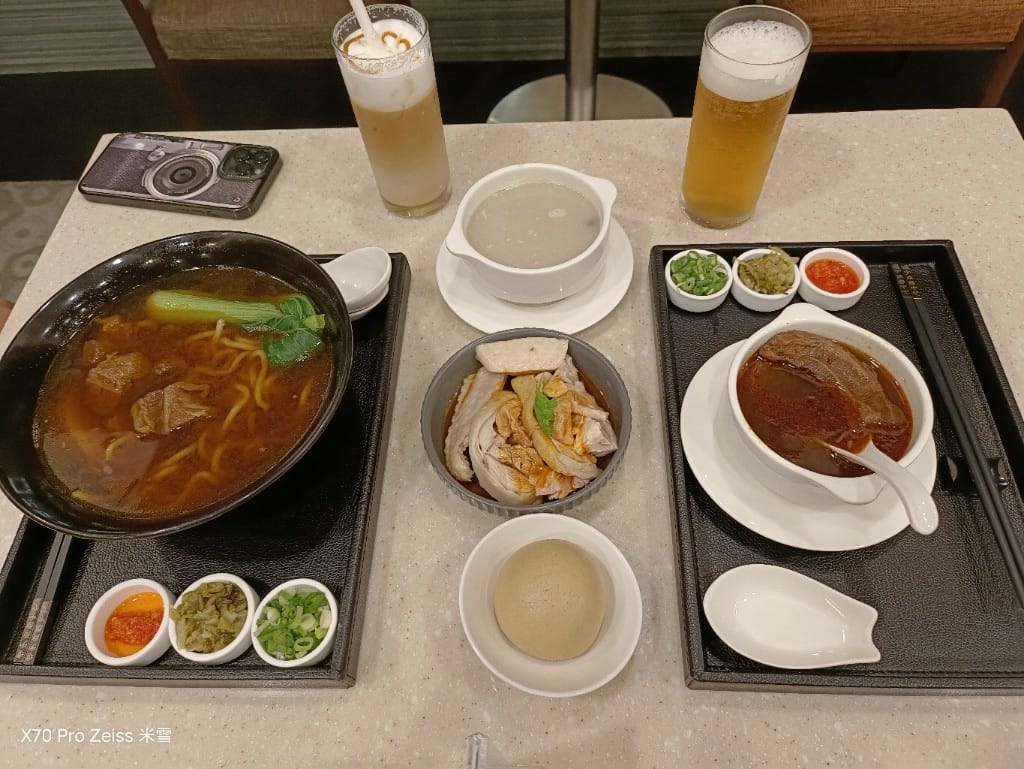 【新加坡美食】新加坡頭等貴賓室、星宇頭等艙、寰宇商務中心