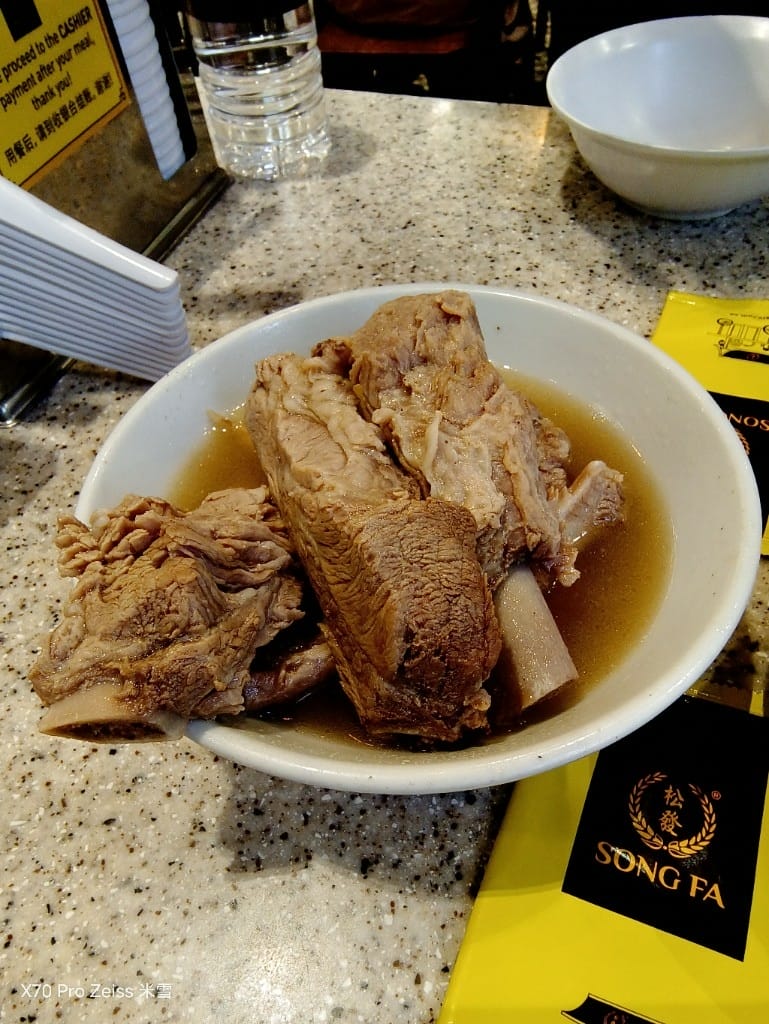【新加坡美食】松發肉骨茶，到星耀樟宜大啖肉骨茶❤️