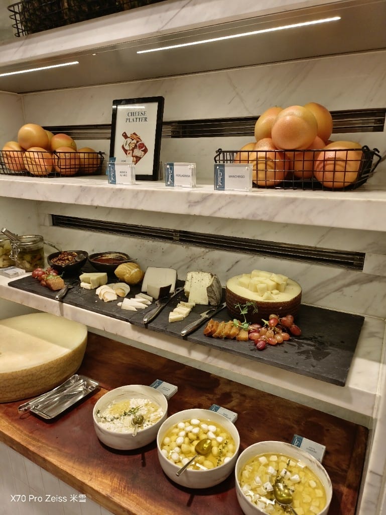 【新加坡美食】JW Marriott Hotel Singapore,Beach Road Kitchen 晚餐,buffet生蠔雪蟹腳吃到飽❤️ - 第21張圖 【新加坡美食】JW Marriott Hotel Singapore,Beach Road Kitchen 晚餐,buffet生蠔雪蟹腳吃到飽❤️