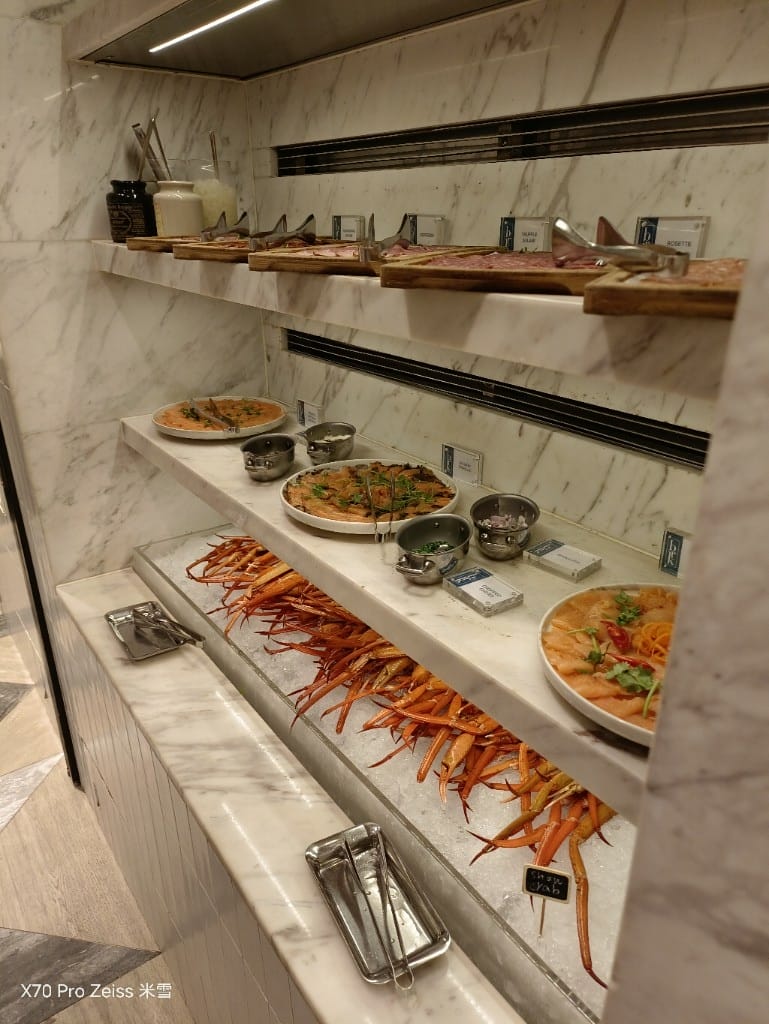【新加坡美食】JW Marriott Hotel Singapore,Beach Road Kitchen 晚餐,buffet生蠔雪蟹腳吃到飽❤️ - 第20張圖 【新加坡美食】JW Marriott Hotel Singapore,Beach Road Kitchen 晚餐,buffet生蠔雪蟹腳吃到飽❤️