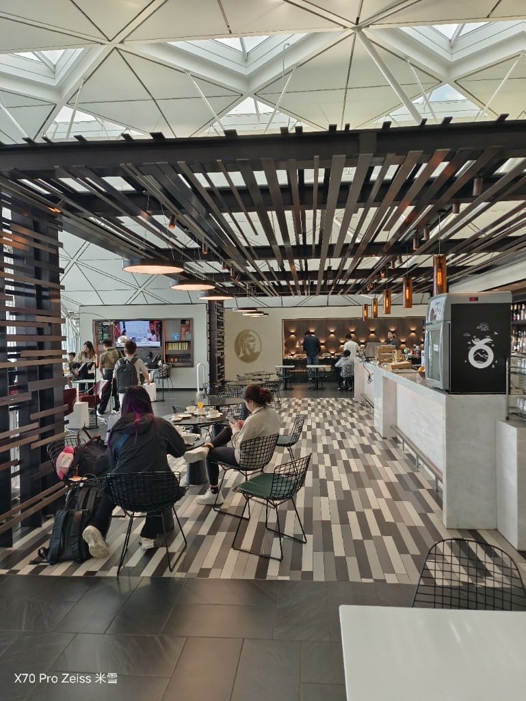 【桃園機場一航&香港國泰頭等貴賓室】ThePIER玉衡堂、TheWING寰宇堂、香港美運貴賓室、香港鏞記、桃園國泰貴賓室、畢卓樂地吃飽飽