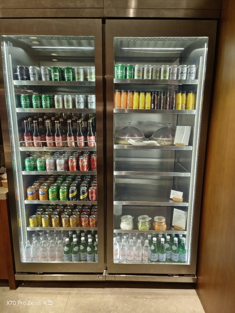 【桃園機場一航&香港國泰頭等貴賓室】ThePIER玉衡堂、TheWING寰宇堂、香港美運貴賓室、香港鏞記、桃園國泰貴賓室、畢卓樂地吃飽飽