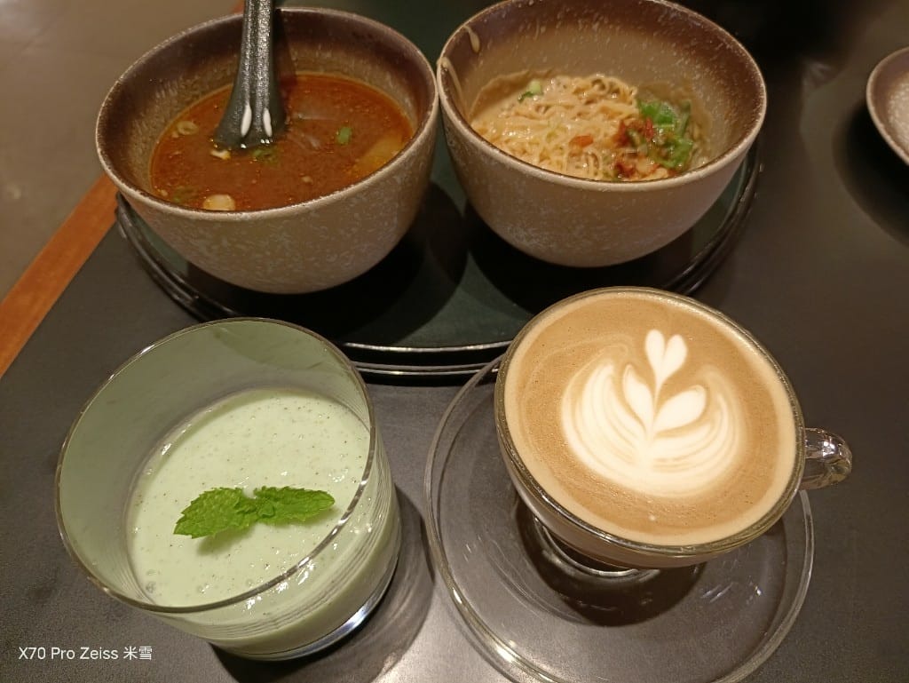 【桃園機場一航&香港國泰頭等貴賓室】ThePIER玉衡堂、TheWING寰宇堂、香港美運貴賓室、香港鏞記、桃園國泰貴賓室、畢卓樂地吃飽飽