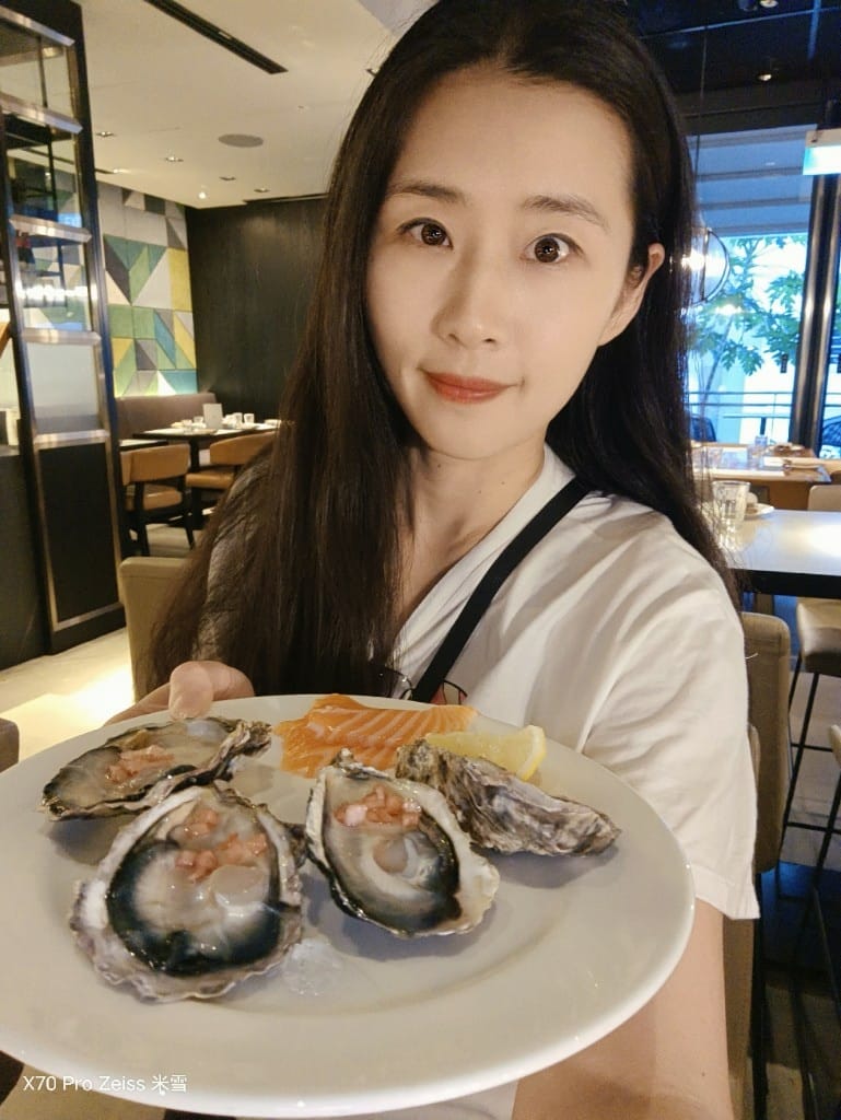 【新加坡美食】JW Marriott Hotel Singapore,Beach Road Kitchen 晚餐,buffet生蠔雪蟹腳吃到飽❤️ - 第29張圖 【新加坡美食】JW Marriott Hotel Singapore,Beach Road Kitchen 晚餐,buffet生蠔雪蟹腳吃到飽❤️