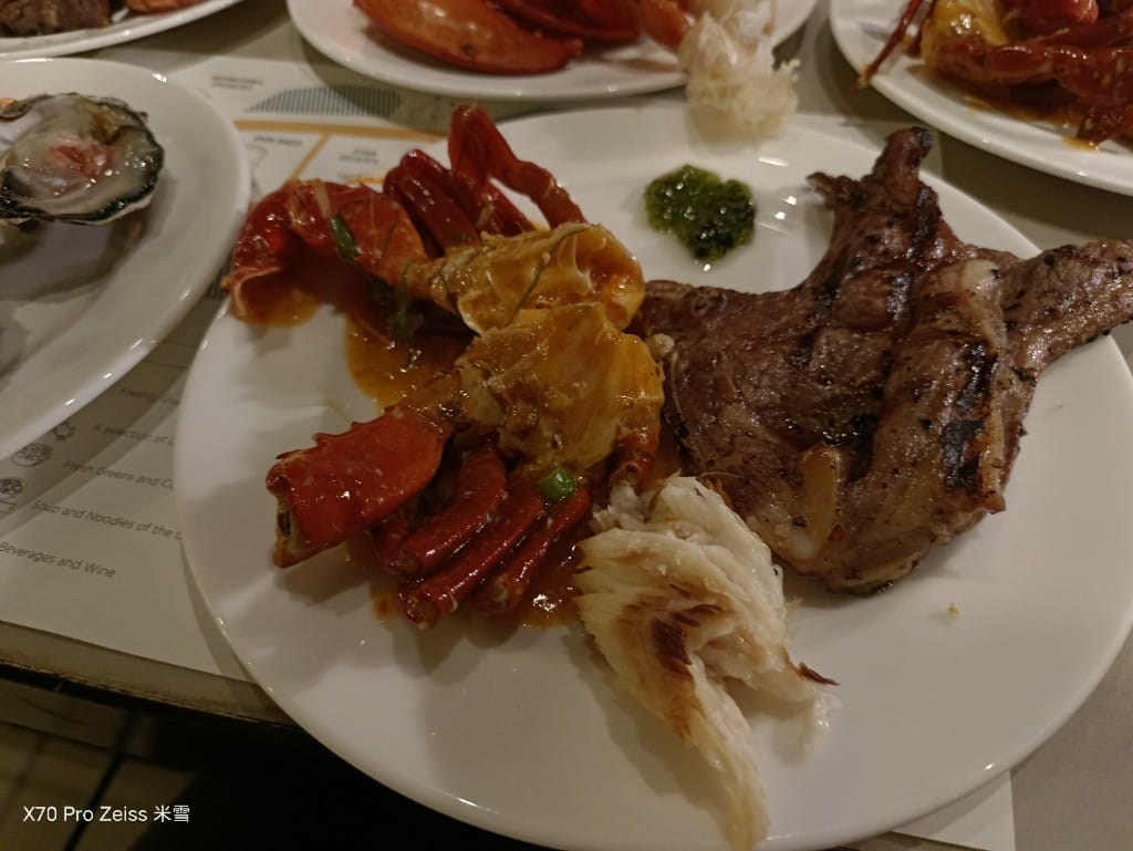 【新加坡美食】JW Marriott Hotel Singapore,Beach Road Kitchen 晚餐,buffet生蠔雪蟹腳吃到飽❤️ - 第14張圖 【新加坡美食】JW Marriott Hotel Singapore,Beach Road Kitchen 晚餐,buffet生蠔雪蟹腳吃到飽❤️