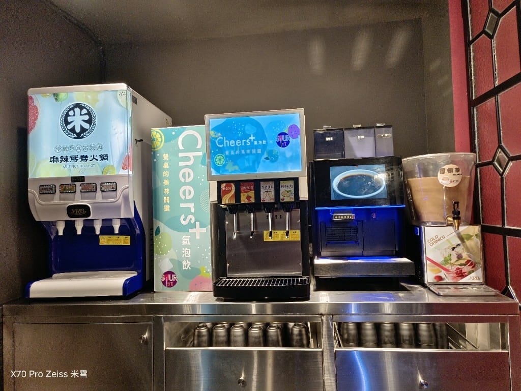 【新莊美食】米麻辣鴛鴦鍋，第一名燒肉新品牌，當日壽星送龍蝦耶！