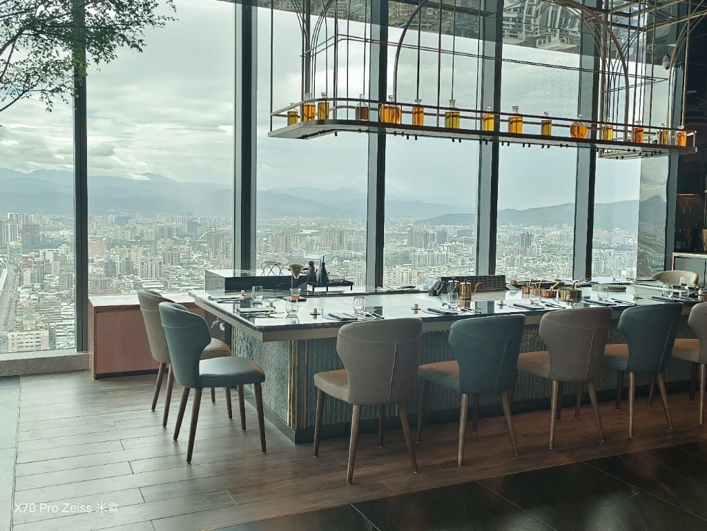 【新莊美食】旨醞鐵板料理,開箱新北最美拍高樓景觀鐵板燒🍻 - 第5張圖 【新莊美食】旨醞鐵板料理,開箱新北最美拍高樓景觀鐵板燒🍻