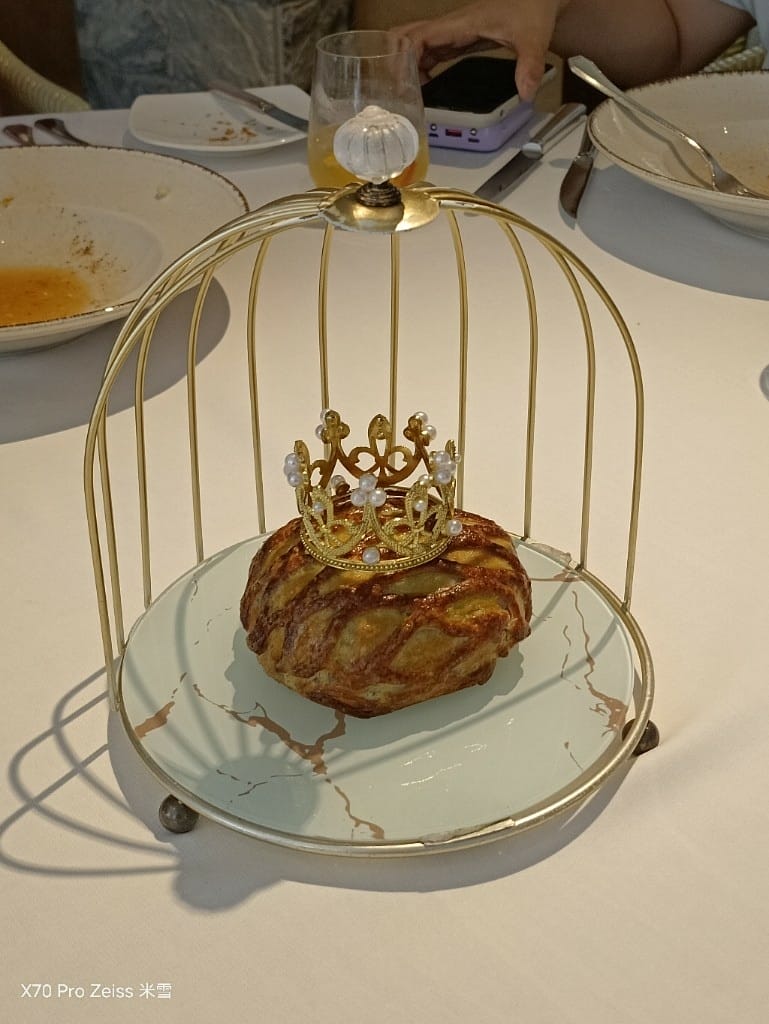 【台北美食】台北君悅酒店BelAir寶艾西餐廳，台北最夢幻約會場所開箱威靈頓牛排❤️