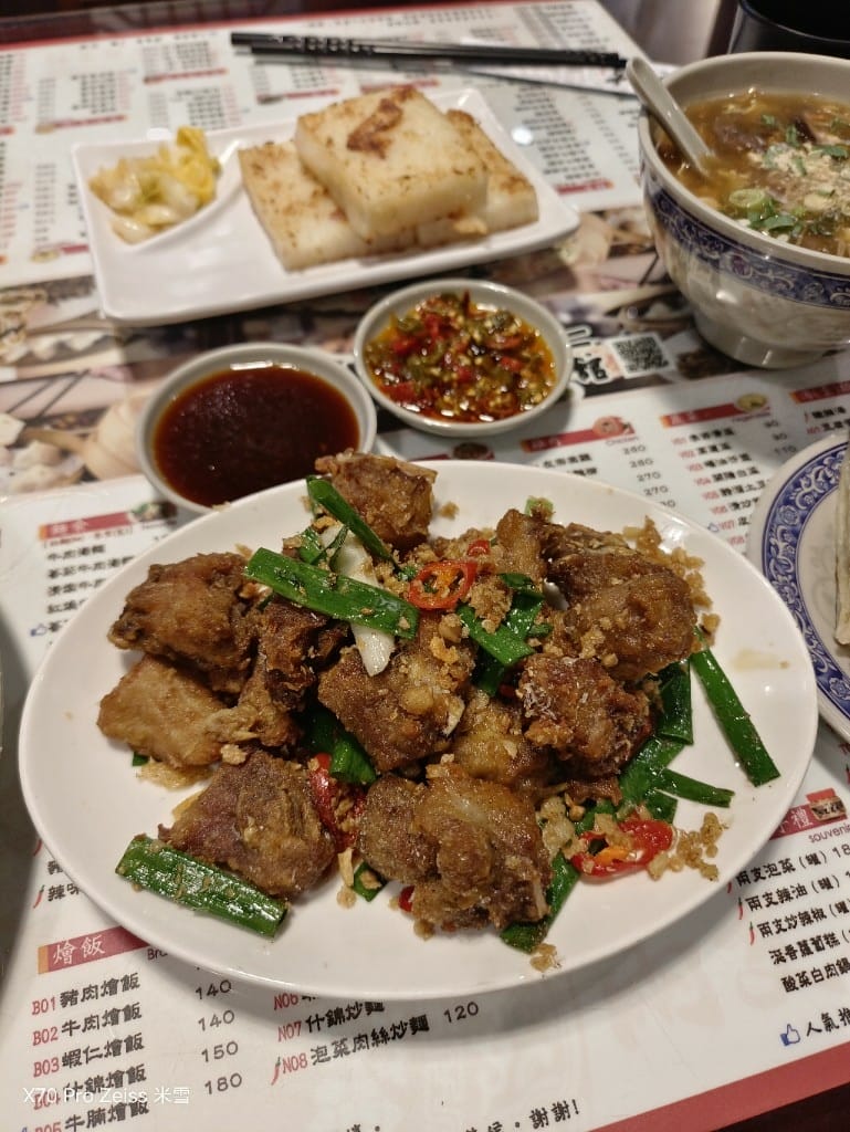 【新莊美食】兩支北方麵食館龍安店,3訪吃完就想回訪的北方麵點❤️ - 第14張圖 【新莊美食】兩支北方麵食館龍安店,3訪吃完就想回訪的北方麵點❤️
