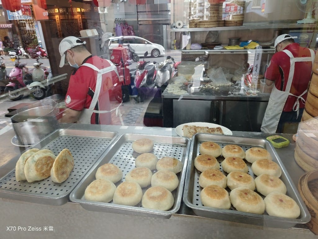 【新莊美食】兩支北方麵食館龍安店,3訪吃完就想回訪的北方麵點❤️ - 第4張圖 【新莊美食】兩支北方麵食館龍安店,3訪吃完就想回訪的北方麵點❤️