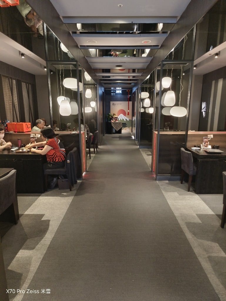 【板橋美食】藝奇日本料理岩板燒板橋麗寶店,和記憶中一樣雷的餐廳😅 - 第5張圖 【板橋美食】藝奇日本料理岩板燒板橋麗寶店,和記憶中一樣雷的餐廳😅