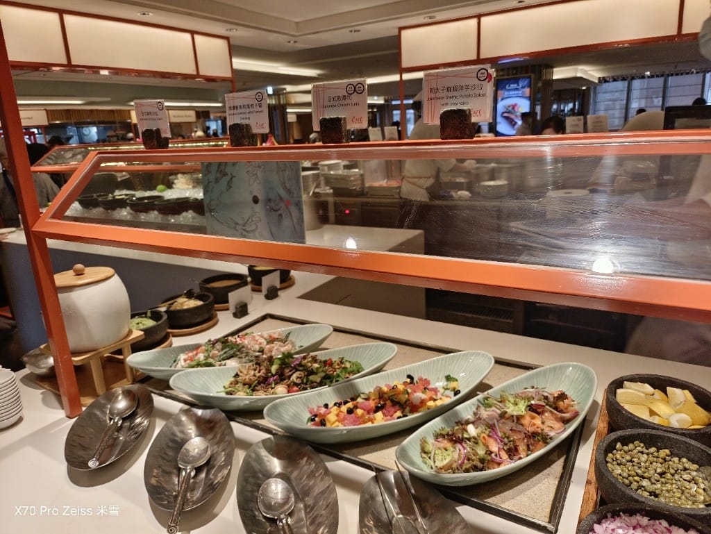 【台北吃到飽】香格里拉遠企CAFE12訪，蒙古大漠美食買一送一❤️