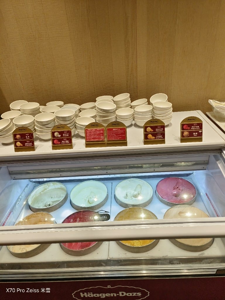 【台北吃到飽】香格里拉遠企CAFE12訪，蒙古大漠美食買一送一❤️