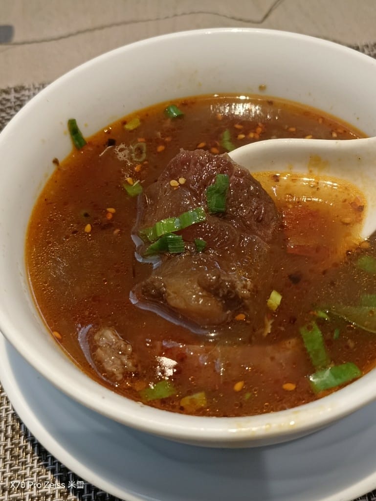 【台北吃到飽】香格里拉遠企CAFE12訪，蒙古大漠美食買一送一❤️