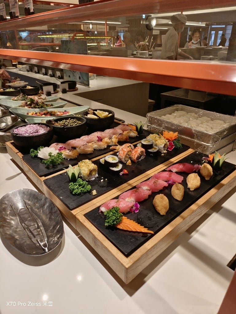 【台北吃到飽】香格里拉遠企CAFE12訪，蒙古大漠美食買一送一❤️