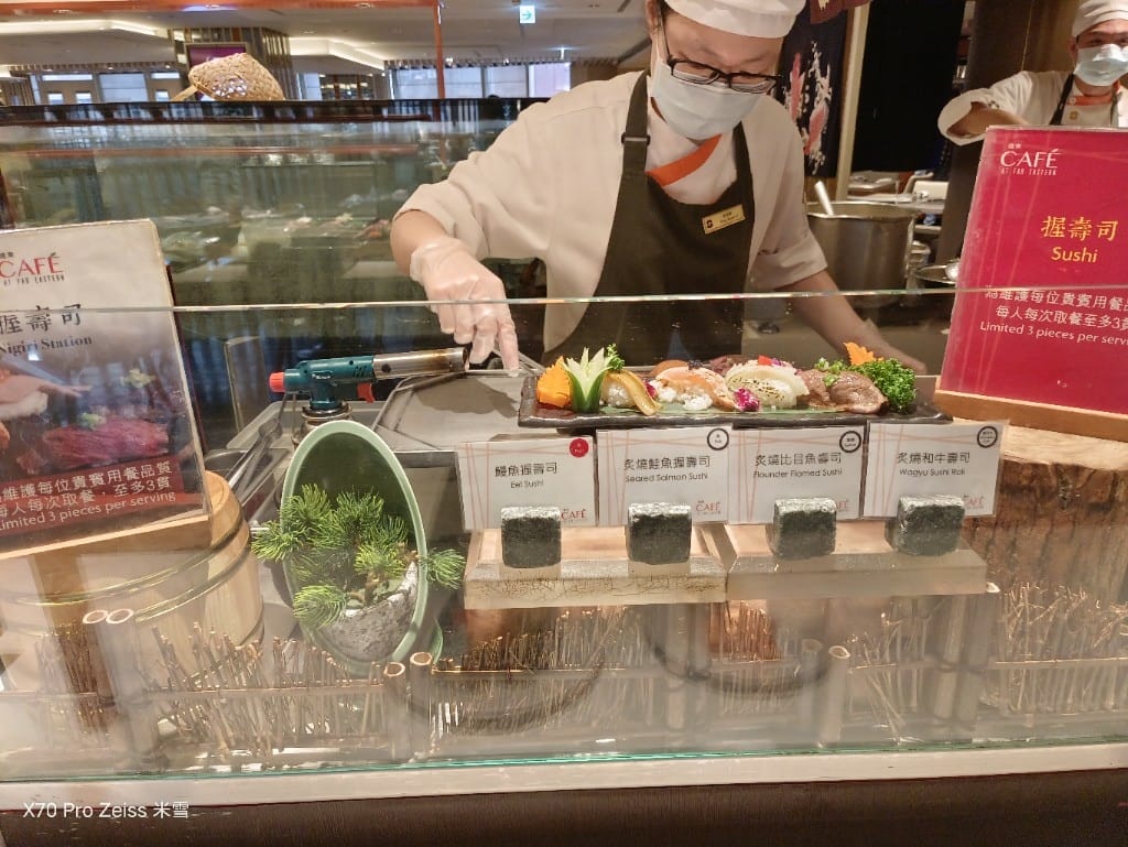 【台北吃到飽】香格里拉遠企CAFE12訪，蒙古大漠美食買一送一❤️