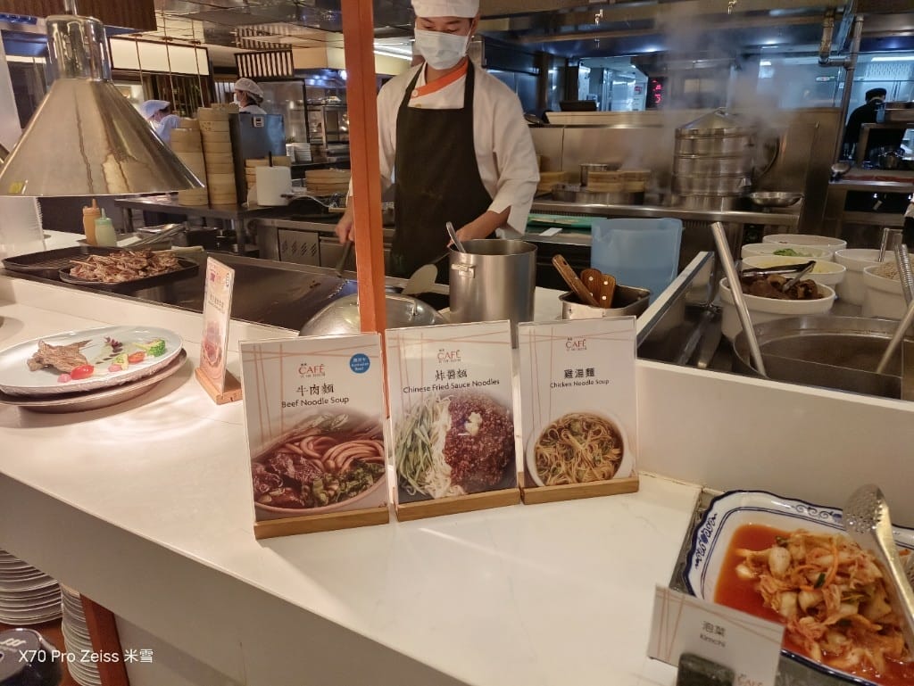【台北吃到飽】香格里拉遠企CAFE12訪，蒙古大漠美食買一送一❤️
