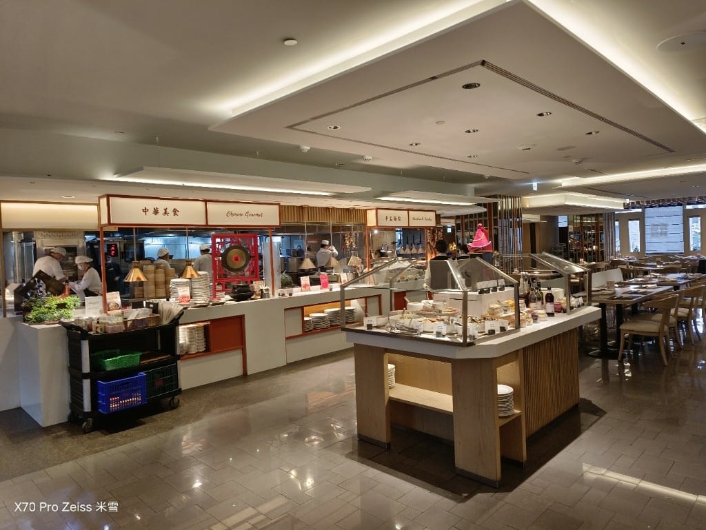 【台北吃到飽】香格里拉遠企CAFE12訪，蒙古大漠美食買一送一❤️