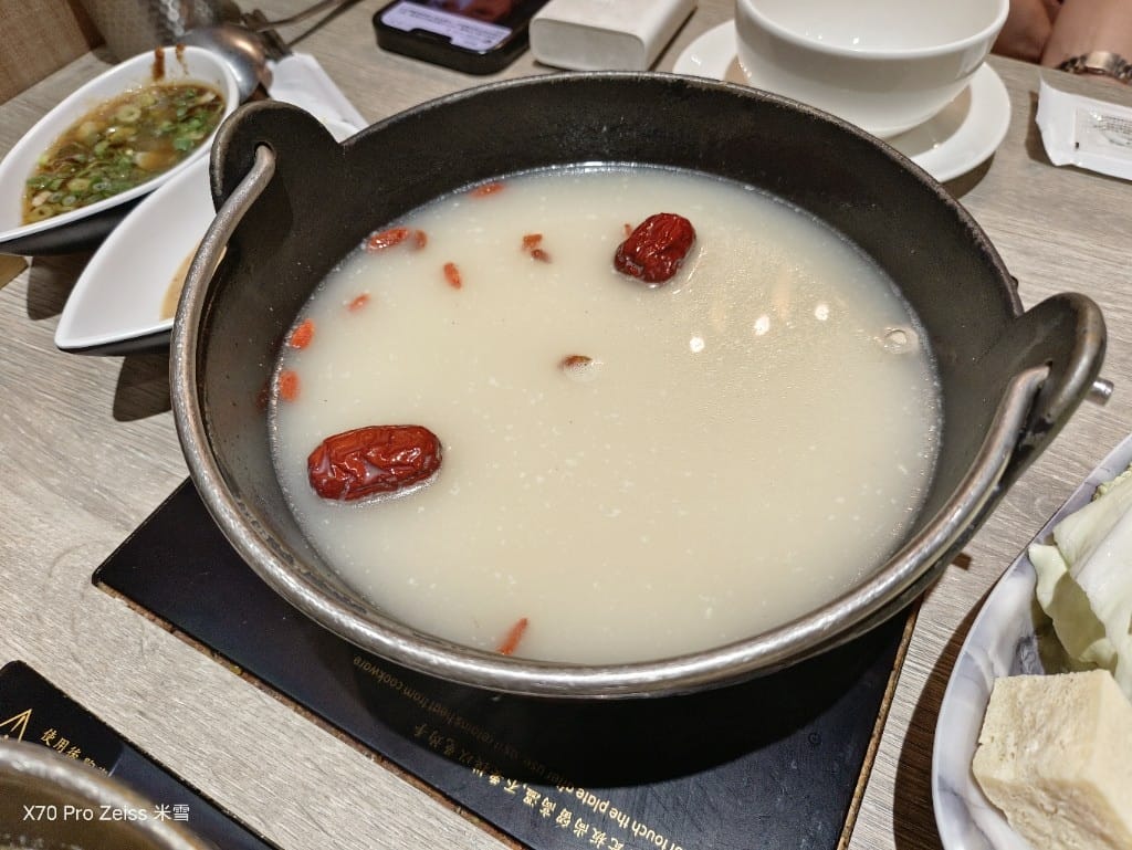【新莊吃到飽】築間幸福鍋物新莊中悅廣場店7訪，平價好吃的鍋物吃到飽！