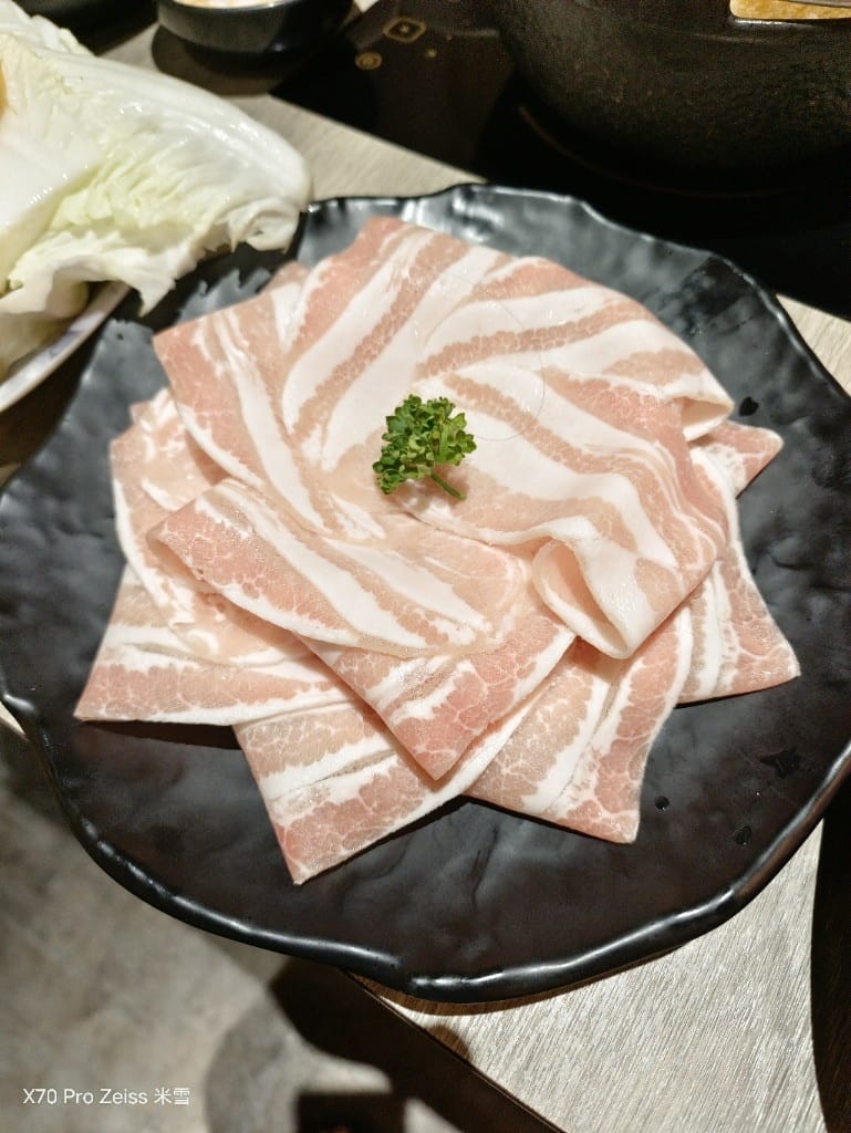 【新莊吃到飽】築間幸福鍋物新莊中悅廣場店7訪，平價好吃的鍋物吃到飽！