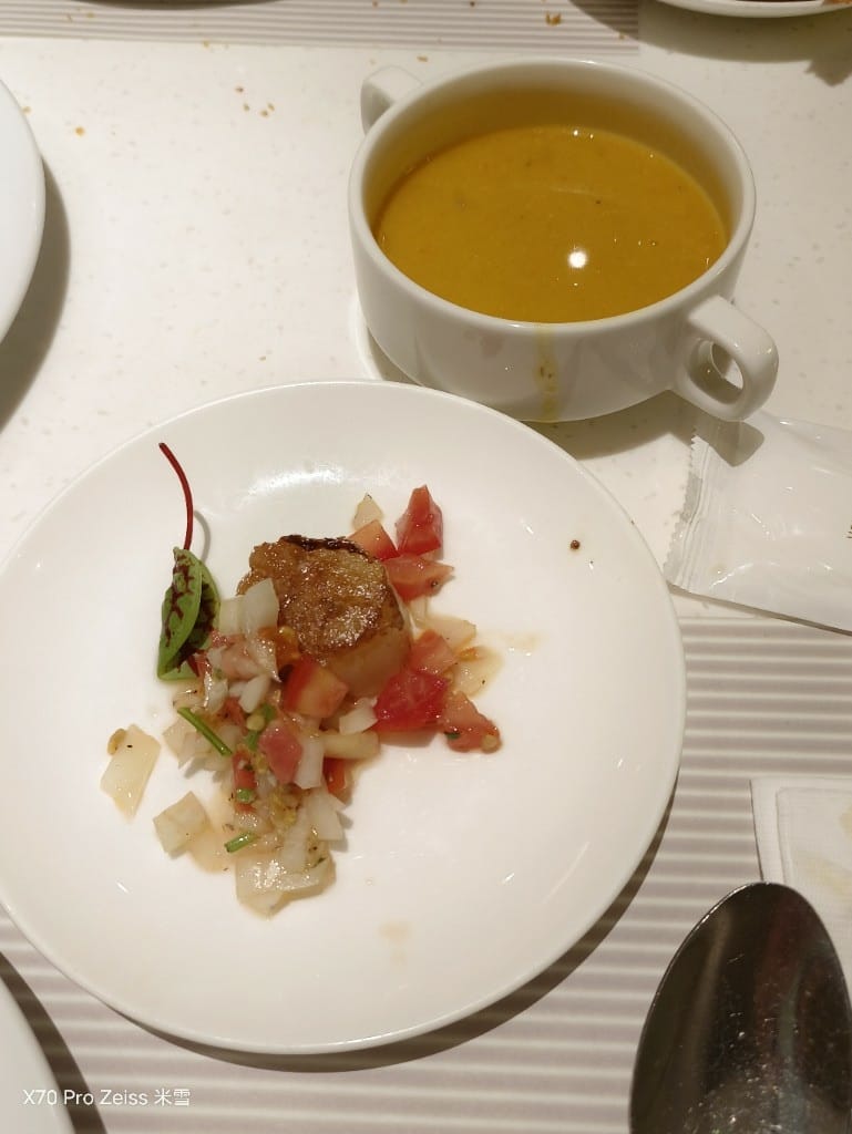 【桃園吃到飽】尊爵大飯店四季咖啡廳,全台CP值最高Buffet ,假日午餐只要$890就有干貝、菲力和牛小排自由❤️ - 第9張圖 【桃園吃到飽】尊爵大飯店四季咖啡廳,全台CP值最高Buffet ,假日午餐只要$890就有干貝、菲力和牛小排自由❤️