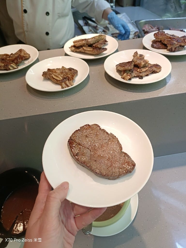 【桃園吃到飽】尊爵大飯店四季咖啡廳,全台CP值最高Buffet ,假日午餐只要$890就有干貝、菲力和牛小排自由❤️ - 第6張圖 【桃園吃到飽】尊爵大飯店四季咖啡廳,全台CP值最高Buffet ,假日午餐只要$890就有干貝、菲力和牛小排自由❤️