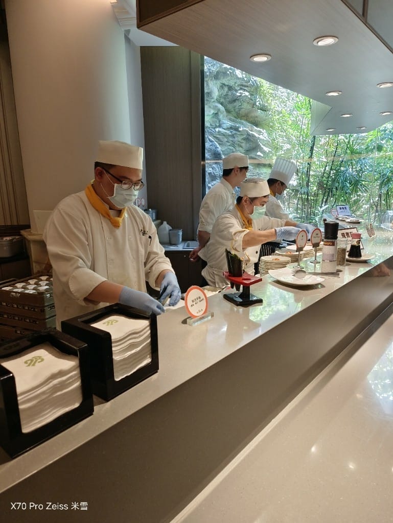【桃園吃到飽】尊爵大飯店四季咖啡廳,全台CP值最高Buffet ,假日午餐只要$890就有干貝、菲力和牛小排自由❤️ - 第5張圖 【桃園吃到飽】尊爵大飯店四季咖啡廳,全台CP值最高Buffet ,假日午餐只要$890就有干貝、菲力和牛小排自由❤️