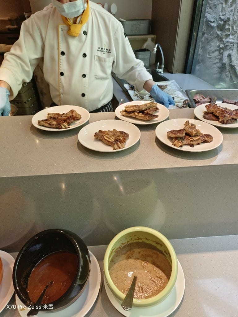 【桃園吃到飽】尊爵大飯店四季咖啡廳,全台CP值最高Buffet ,假日午餐只要$890就有干貝、菲力和牛小排自由❤️ - 第7張圖 【桃園吃到飽】尊爵大飯店四季咖啡廳,全台CP值最高Buffet ,假日午餐只要$890就有干貝、菲力和牛小排自由❤️