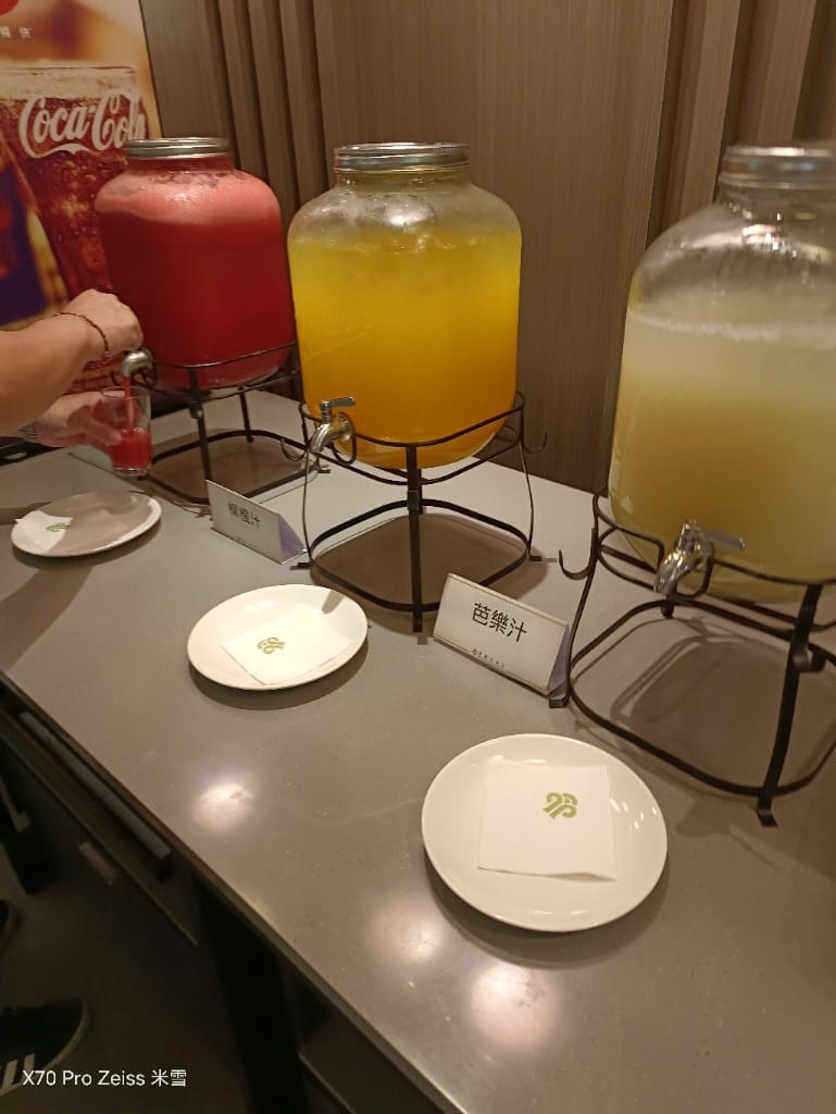 【桃園吃到飽】尊爵大飯店四季咖啡廳,全台CP值最高Buffet ,假日午餐只要$890就有干貝、菲力和牛小排自由❤️ - 第36張圖 【桃園吃到飽】尊爵大飯店四季咖啡廳,全台CP值最高Buffet ,假日午餐只要$890就有干貝、菲力和牛小排自由❤️