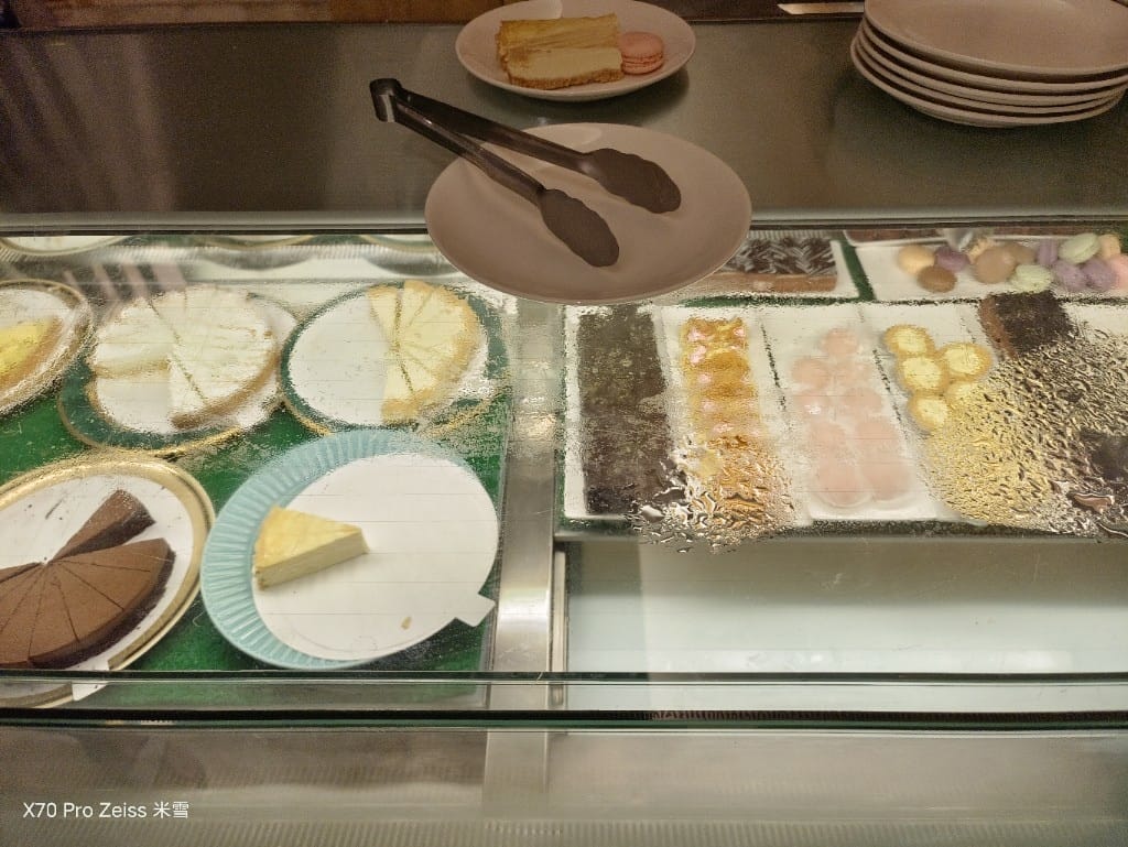 【桃園吃到飽】尊爵大飯店四季咖啡廳,全台CP值最高Buffet ,假日午餐只要$890就有干貝、菲力和牛小排自由❤️ - 第34張圖 【桃園吃到飽】尊爵大飯店四季咖啡廳,全台CP值最高Buffet ,假日午餐只要$890就有干貝、菲力和牛小排自由❤️