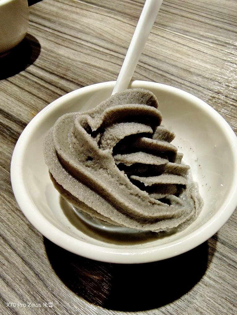 【新莊美食】狂一鍋新莊復興店，豐富湯頭取勝的美味火鍋❤️