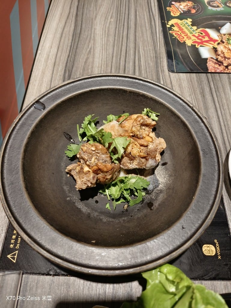 【新莊美食】狂一鍋新莊復興店，豐富湯頭取勝的美味火鍋❤️