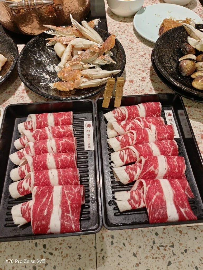 【新北吃到飽】小福利火鍋會所中和環球店，食材棒棒環境也好的麻辣鍋吃到飽❤️
