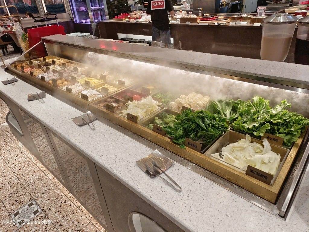 【新北吃到飽】小福利火鍋會所中和環球店，食材棒棒環境也好的麻辣鍋吃到飽❤️