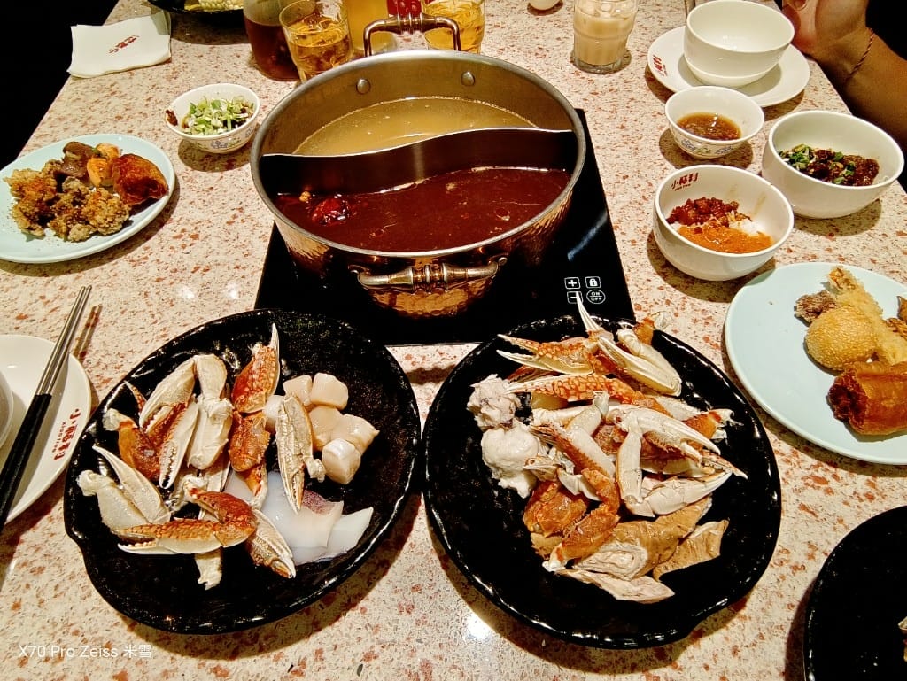 【新北吃到飽】小福利火鍋會所中和環球店，食材棒棒環境也好的麻辣鍋吃到飽❤️