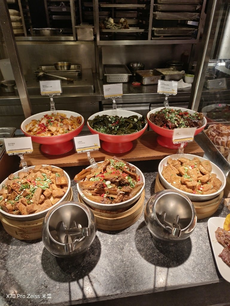 【台北吃到飽】十二廚台北喜來登大飯店27訪，澎湖現流海鮮美食開跑😎