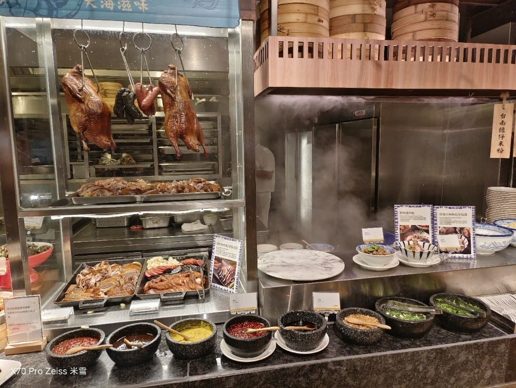 【台北吃到飽】十二廚台北喜來登大飯店27訪，澎湖現流海鮮美食開跑😎