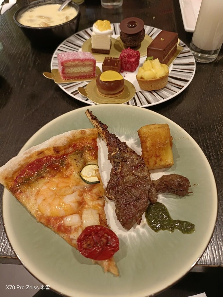 【台北吃到飽】探索廚房平日午餐29訪，現煎安格士牛排回歸餐枱大升級❤️