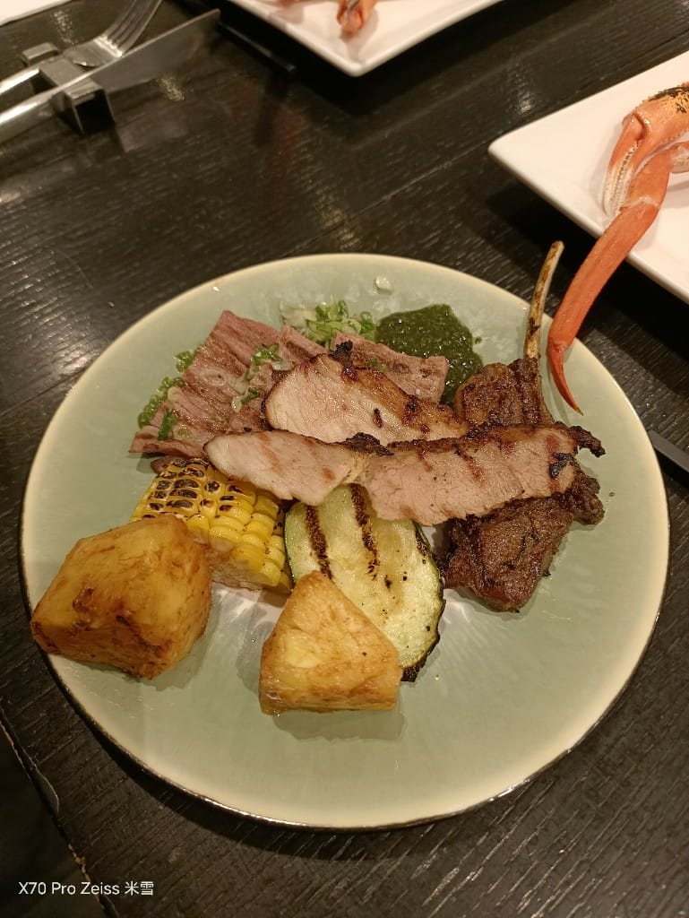 【台北吃到飽】探索廚房平日午餐29訪，現煎安格士牛排回歸餐枱大升級❤️