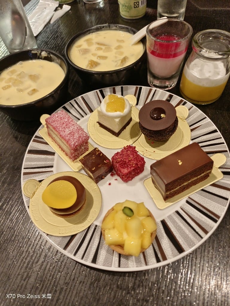 【台北吃到飽】探索廚房平日午餐29訪，現煎安格士牛排回歸餐枱大升級❤️